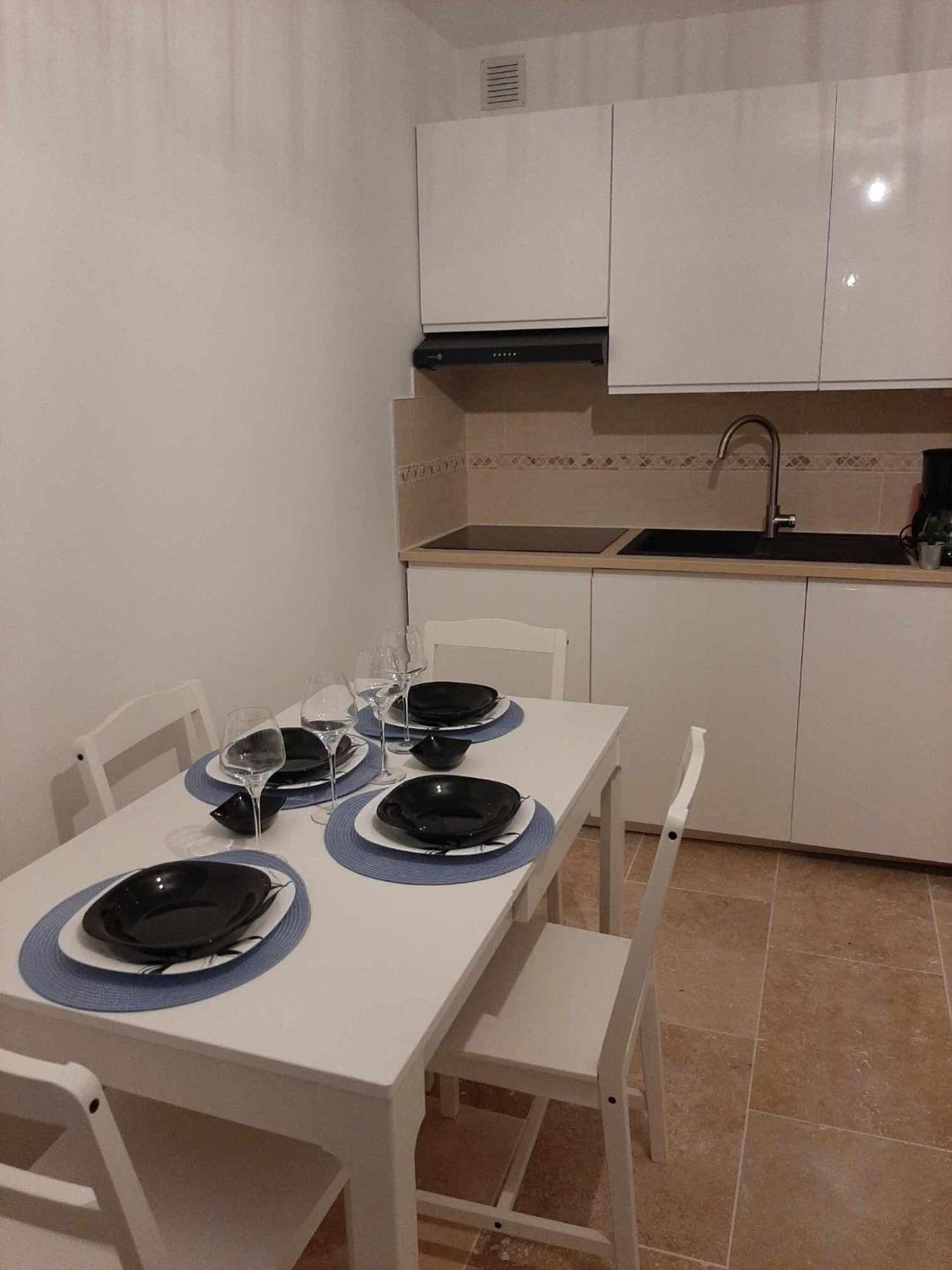 4pers Vue Wifi Tennis Parking Piscine Apartment